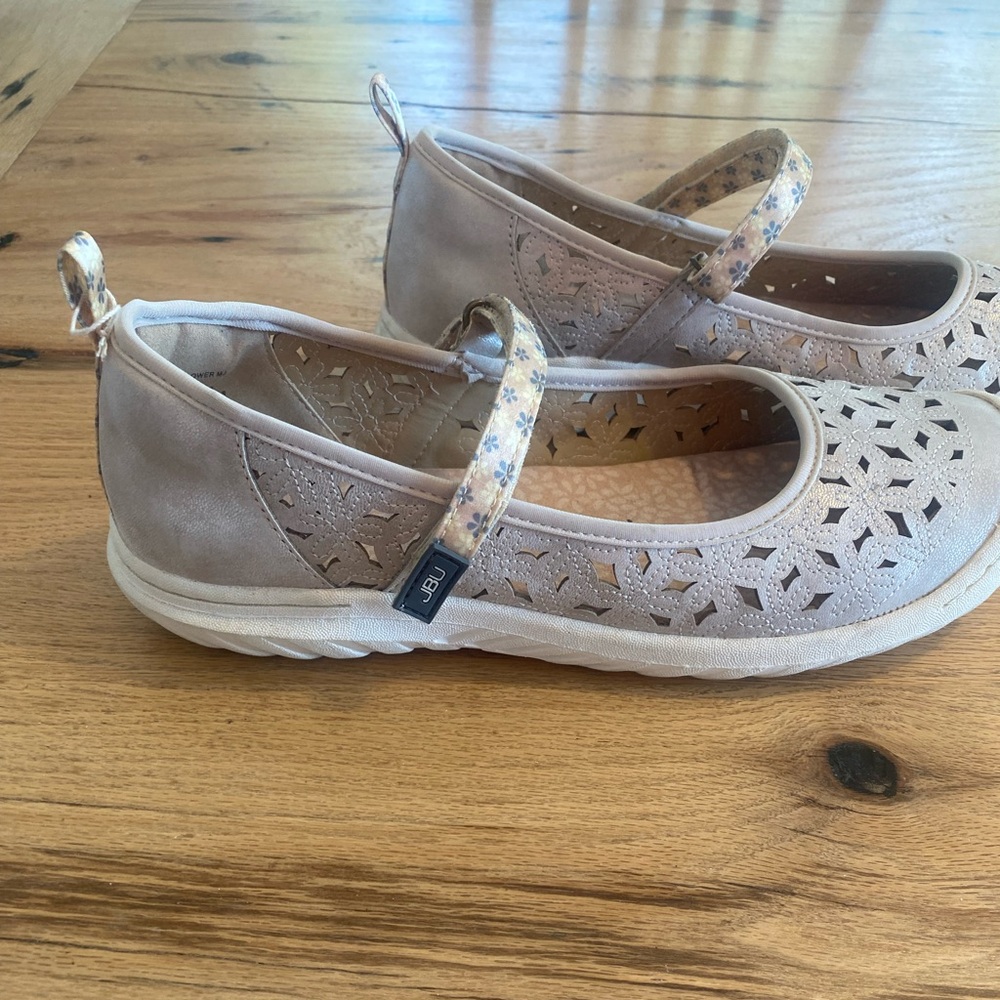 Jambu women’s Light Gray Mary Jane Athletic Shoes - Picture 6 of 9